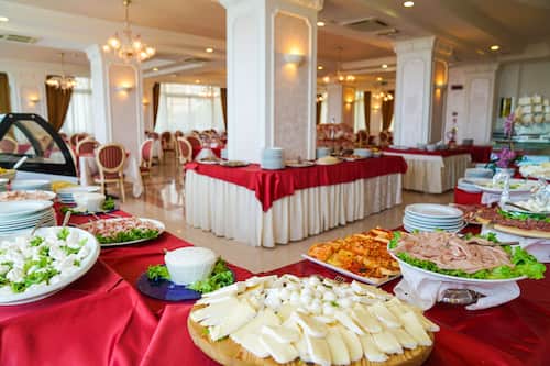 Breakfast, lunch, dinner served; ocean views