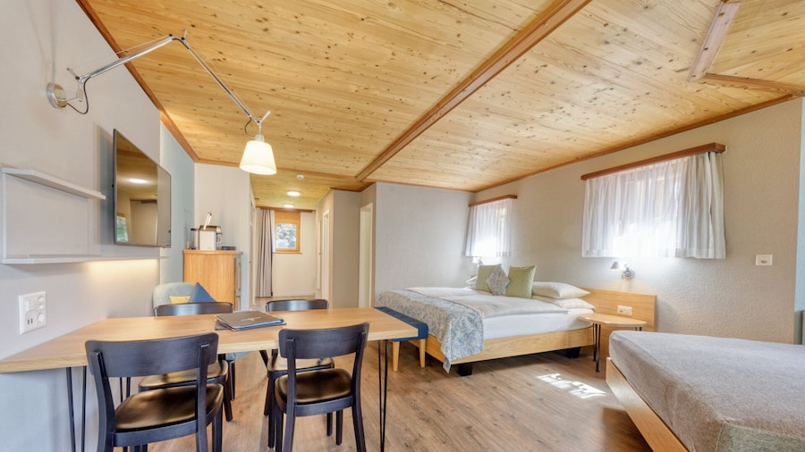 Hotel Simi