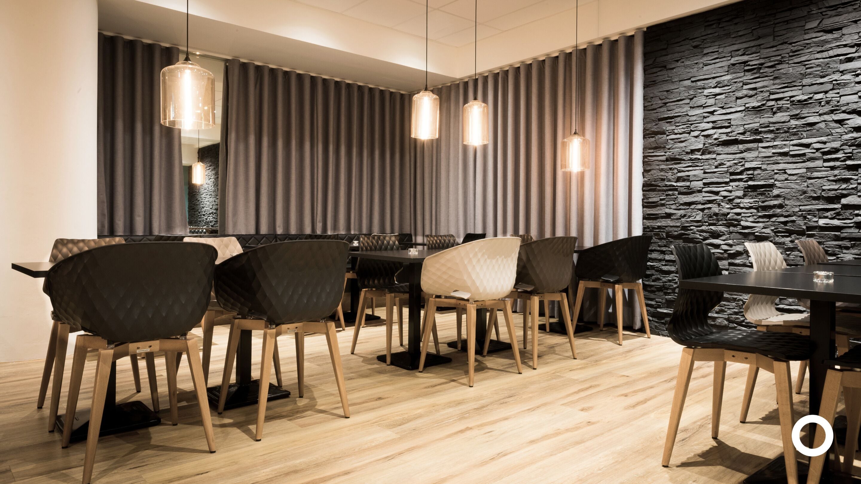 daily buffet breakfast (eur 25 per person)