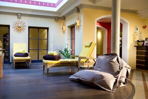 Sauna, hammam, hammam, soins corporels, massages aux pierres chaudes