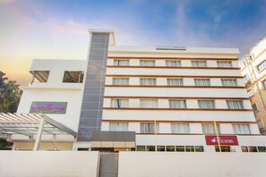 Front of property - Southernstar Bangalore (Bengaluru)