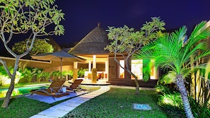 Premier Suite, 1 Bedroom | Pemandangan dari bilik