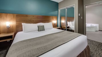 Suite, 2 Twin Beds | Desk, iron/ironing board, free WiFi, bed sheets