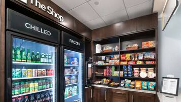 Snack bar