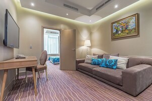 Apartamento | Ropa de cama hipoalergénica, minibar, caja fuerte