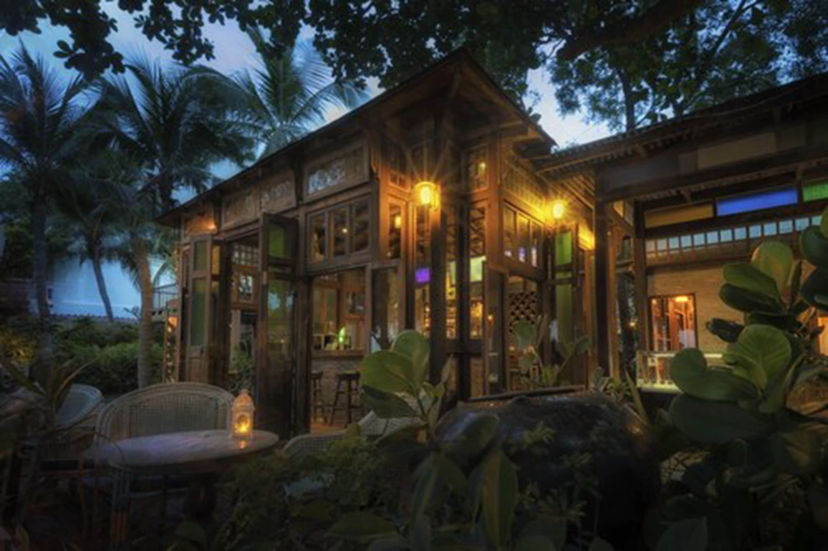 Bar (en la propiedad)