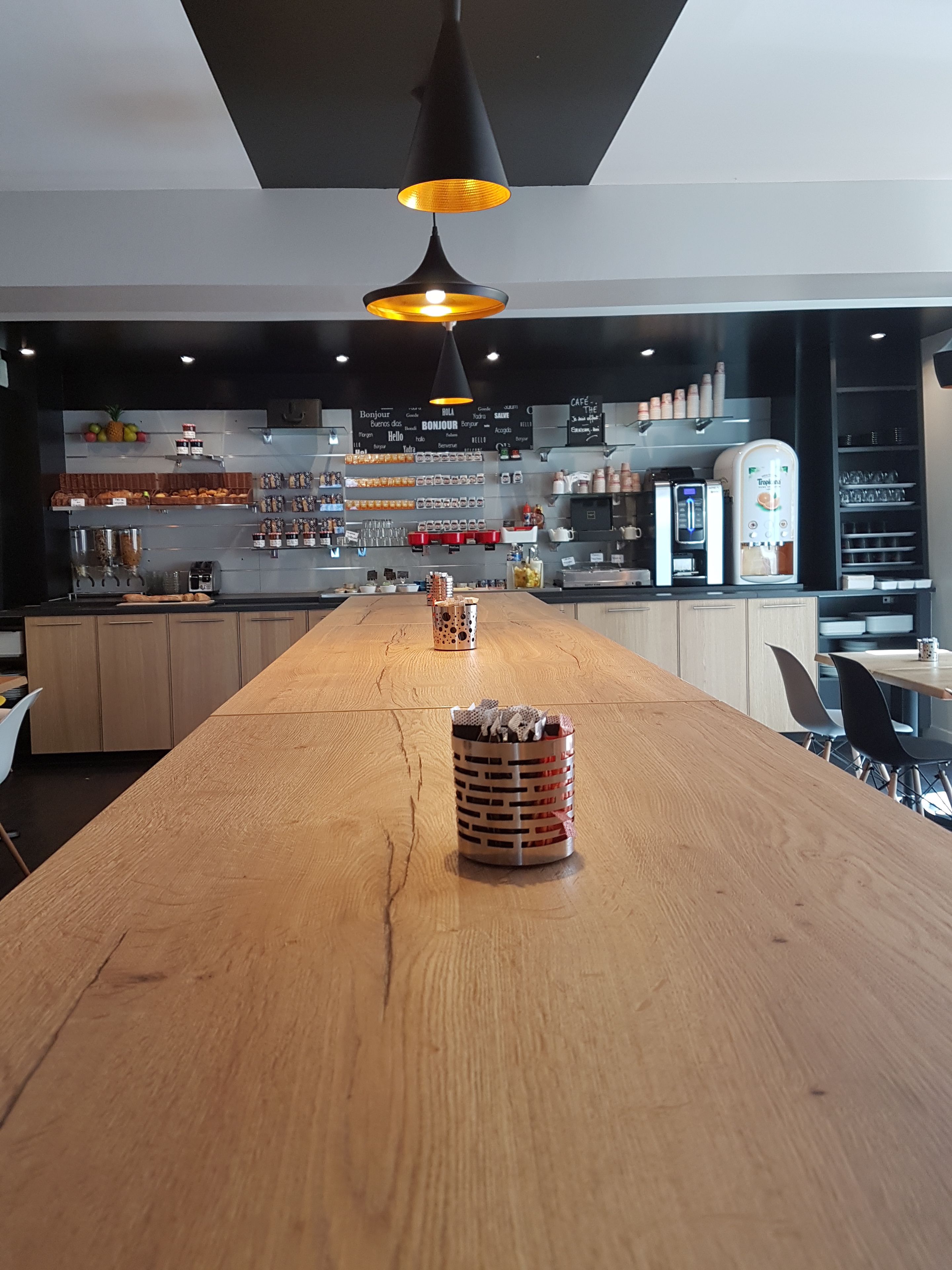 daily buffet breakfast (eur 12 per person)