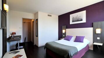 In-room safe, desk, blackout drapes, soundproofing