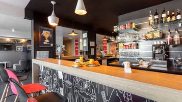 Bar (en la propiedad)