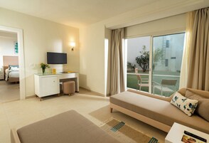 Standard Triple Room | Balcony view