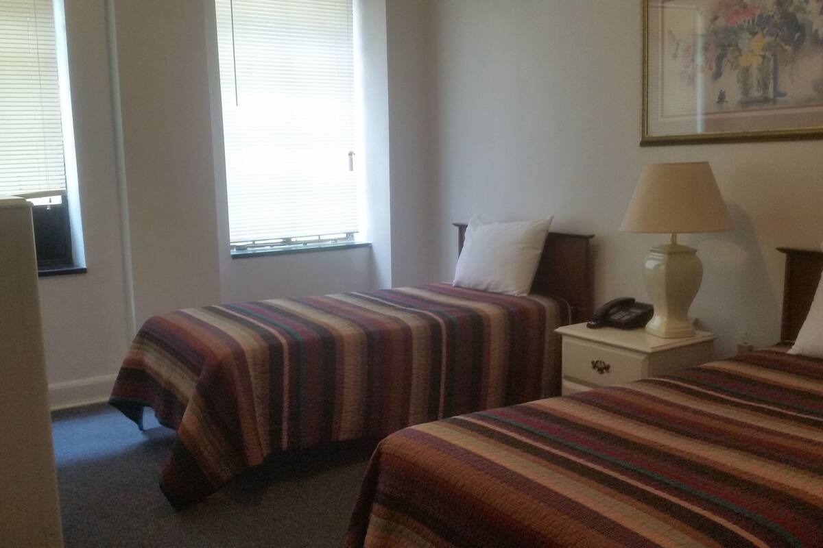 Chambre Standard, 2 lits une place