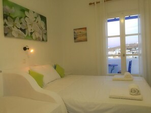 Triple Room, City View - Serene Hill (Paros)
