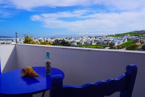 Standard Twin Room, 1 Double Bed, City View | Balcony - Serene Hill (Paros)