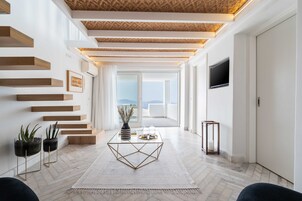 Rocabella Suite Caldera View with Outdoor Mini Plunge Pool for 6 Guests | Premium bedding, minibar, in-room safe, individually decorated