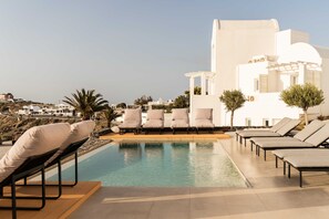 3 outdoor pools, pool umbrellas, pool loungers - Rocabella Santorini Hotel & SPA  (Santorini)