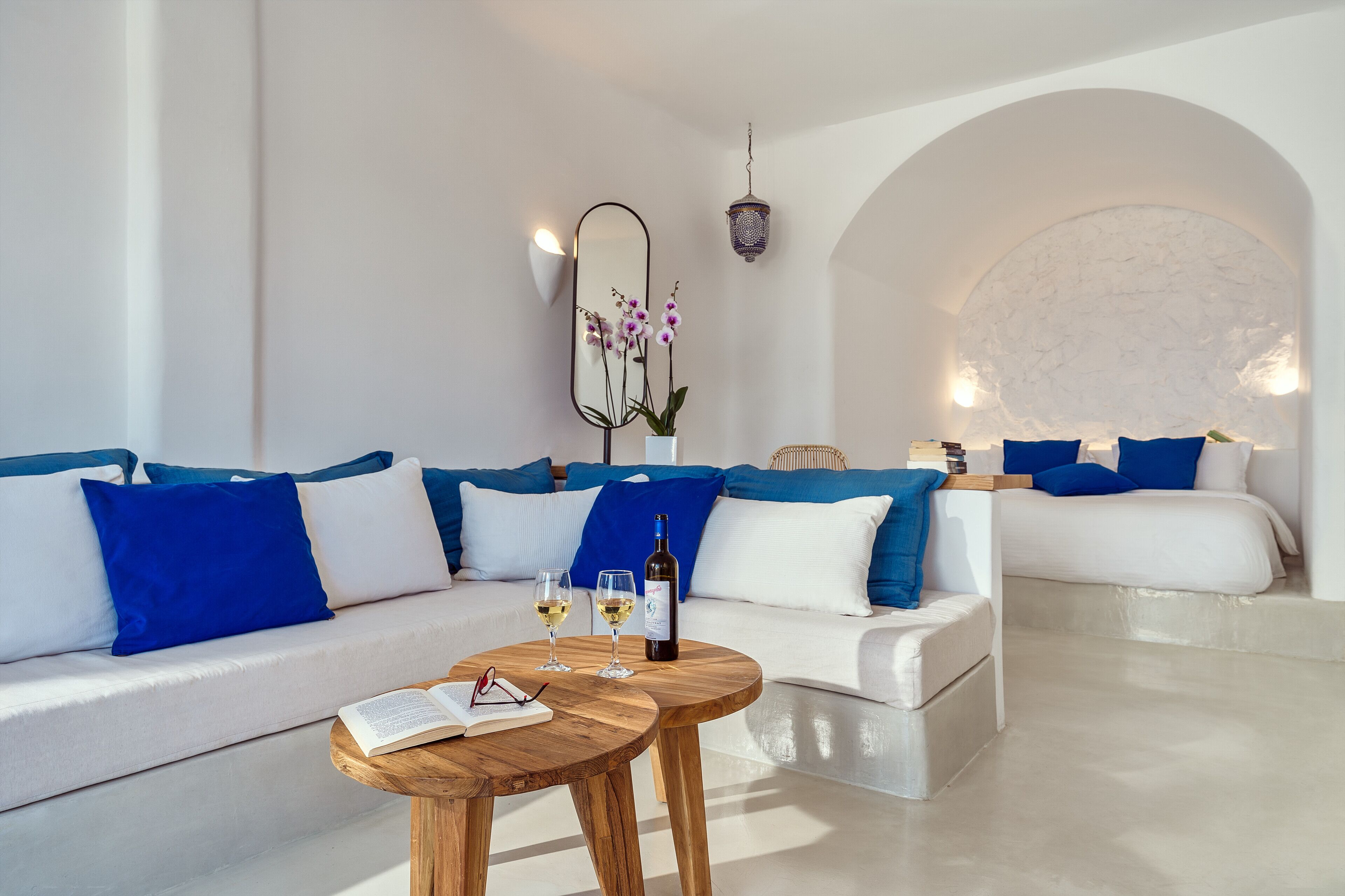 suite, sea view | living area