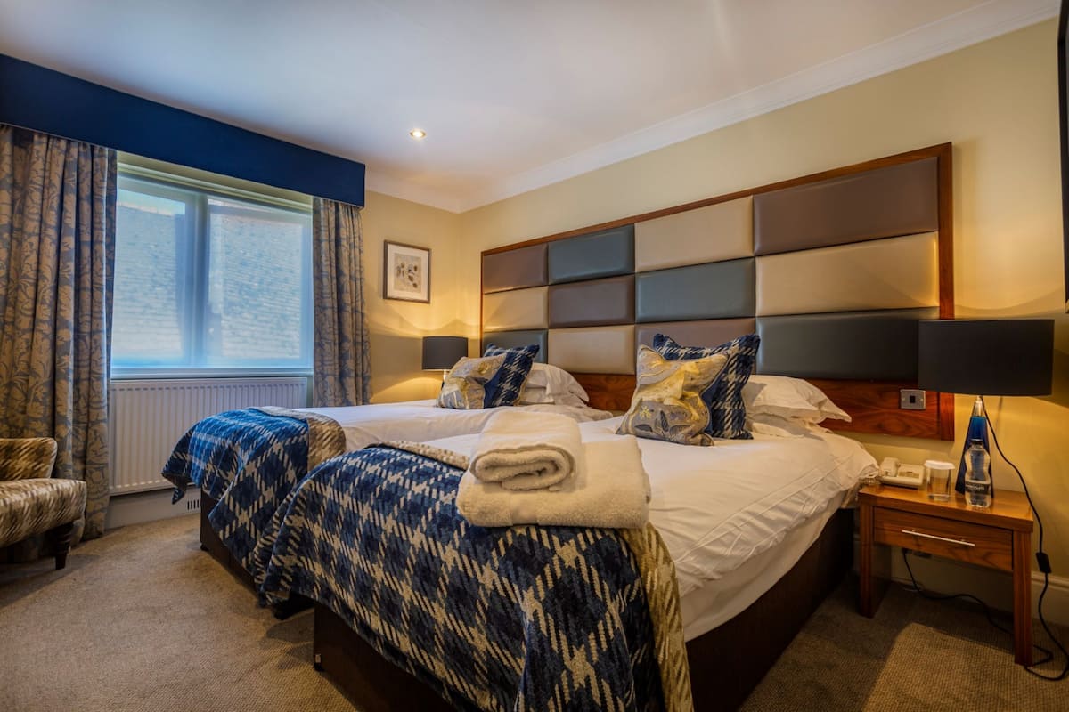 Classic Twin Room | Individually decorated, laptop workspace, blackout curtains