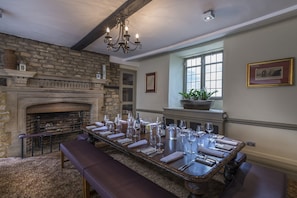 Breakfast, lunch and dinner served - The Talbot Hotel, Oundle, Northamptonshire (Peterborough)