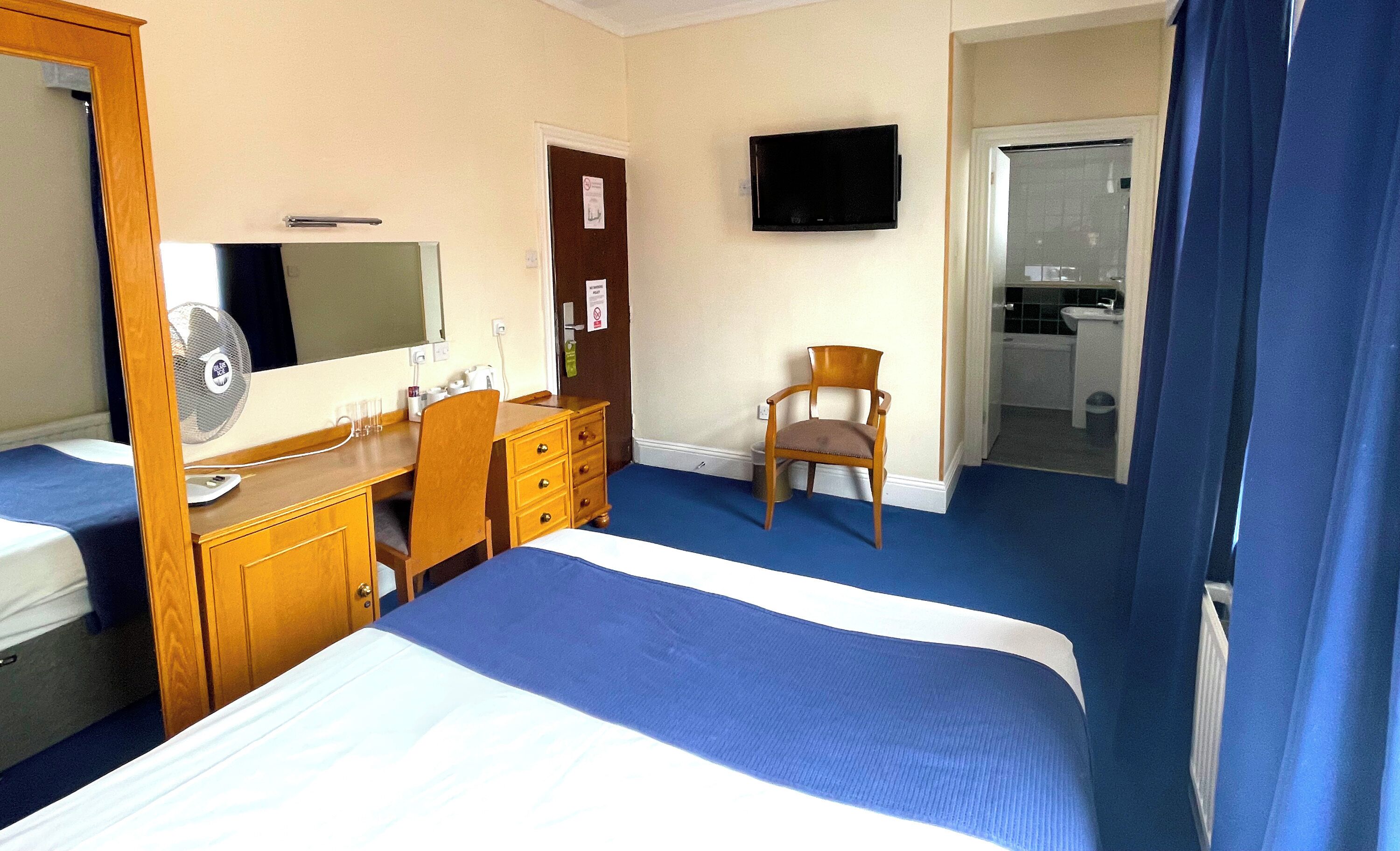 1 Schlafzimmer, Schreibtisch, Bügeleisen/Bügelbrett, kostenloses WLAN