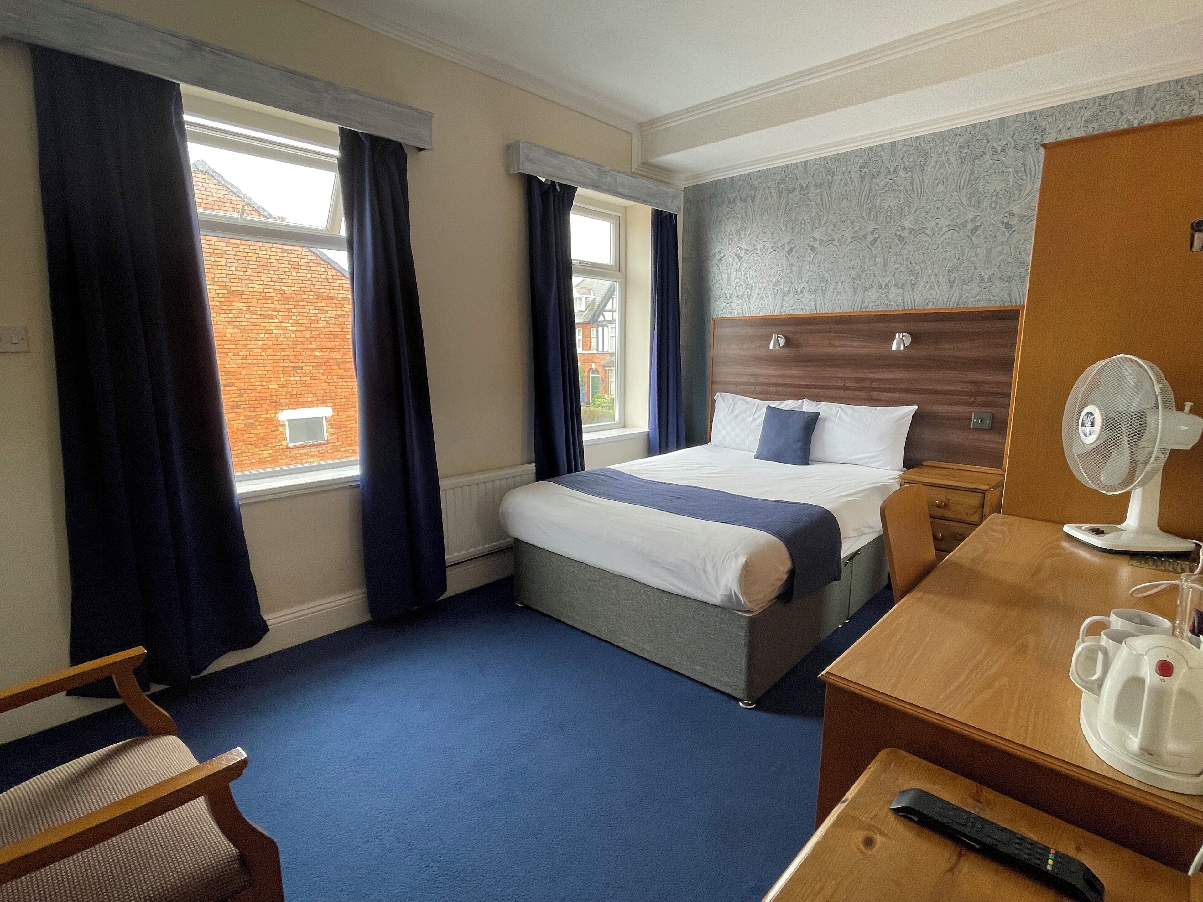 1 Schlafzimmer, Schreibtisch, Bügeleisen/Bügelbrett, kostenloses WLAN