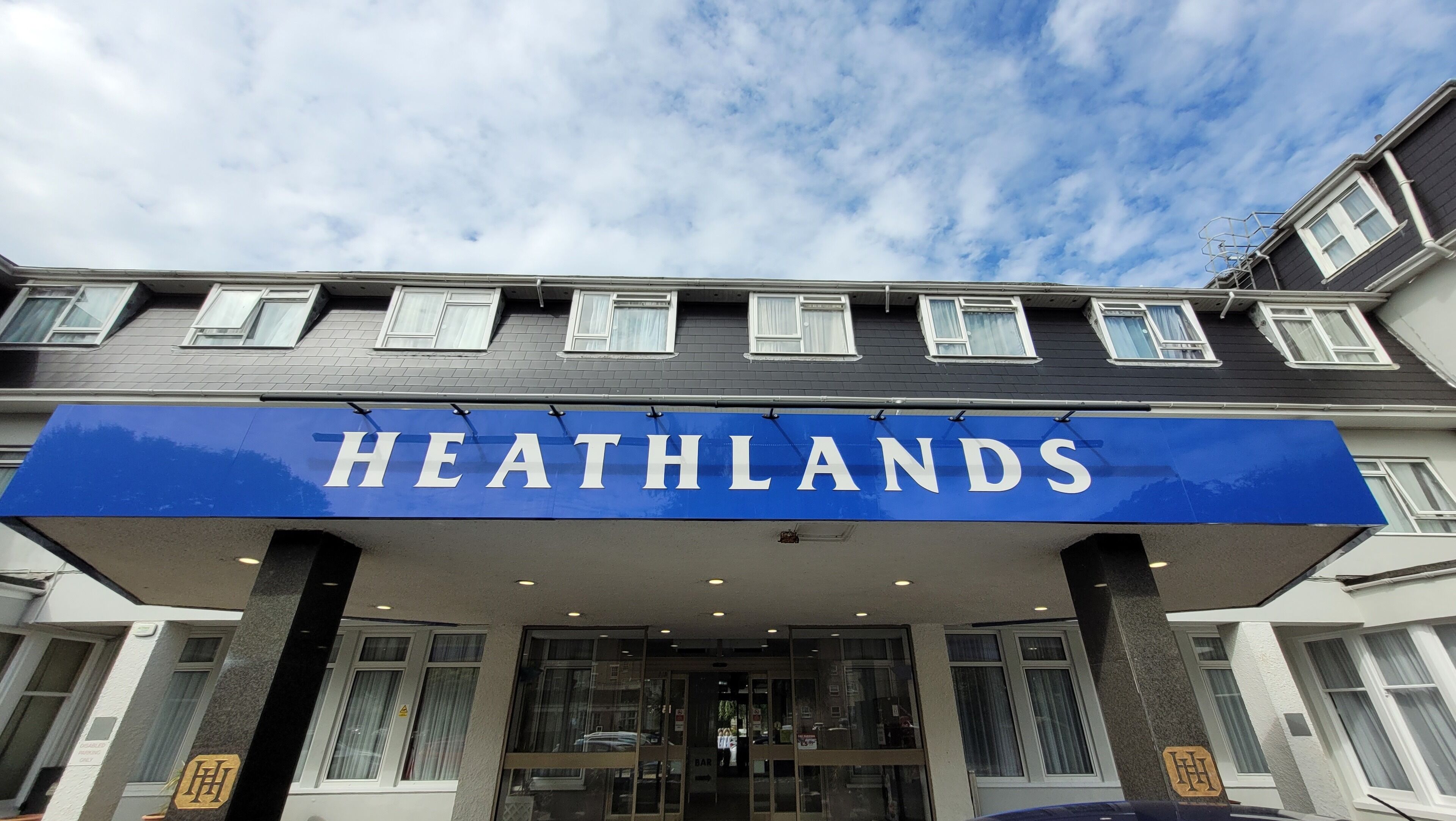 Photo - Heathlands Hotel