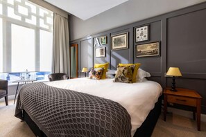 Classic dubbelrum | Utsikt mot trädgården