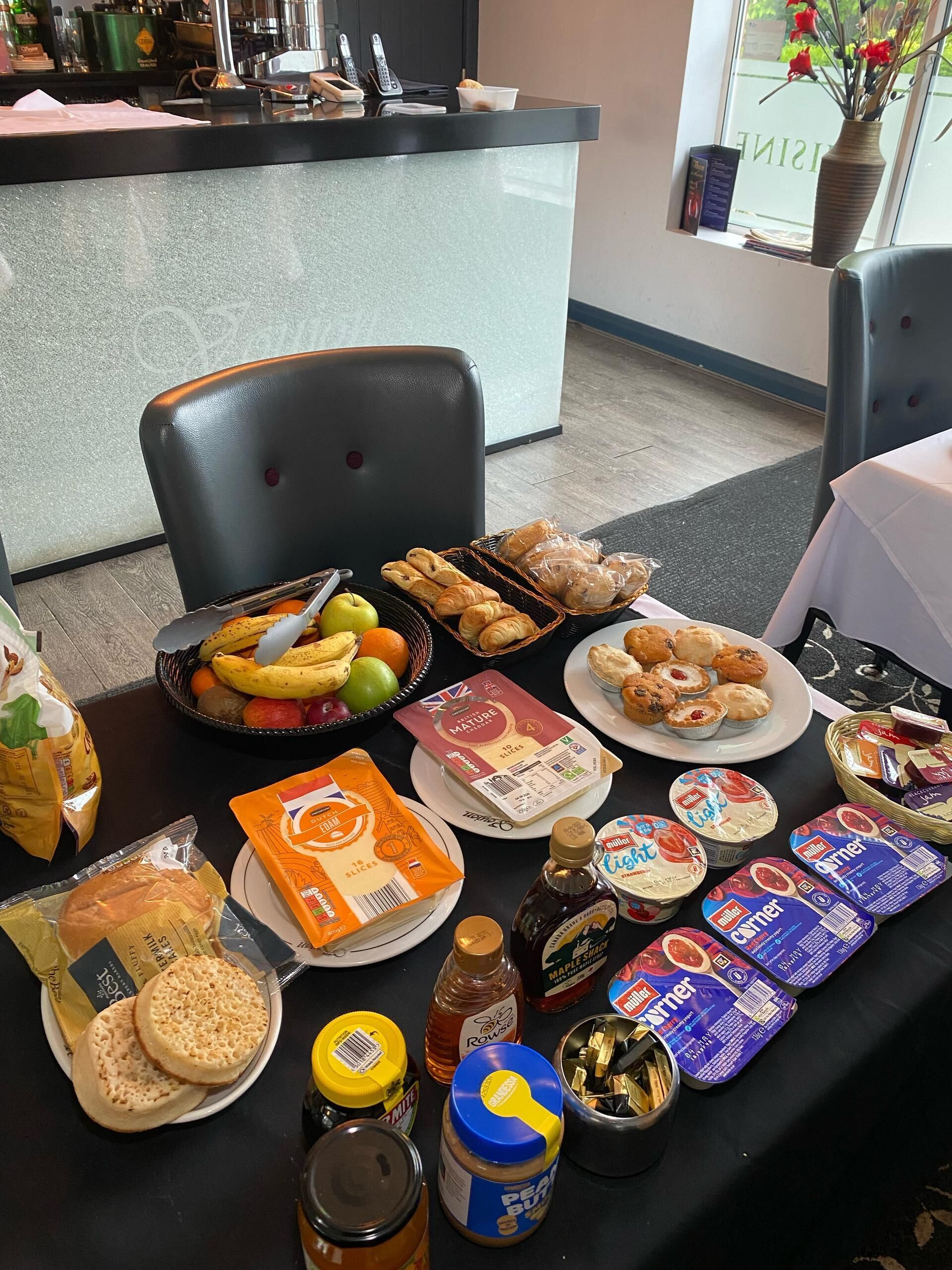 daily continental breakfast (gbp 7.95 per person)