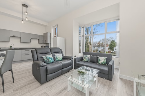 Ascot Grange Hotel & Apartments