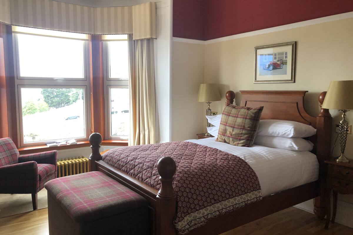 executive double castle view | individually decorated, individually furnished, soundproofing, free wifi