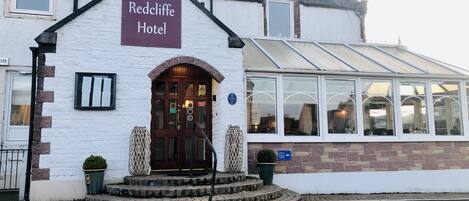 Se sirven comidas y cenas