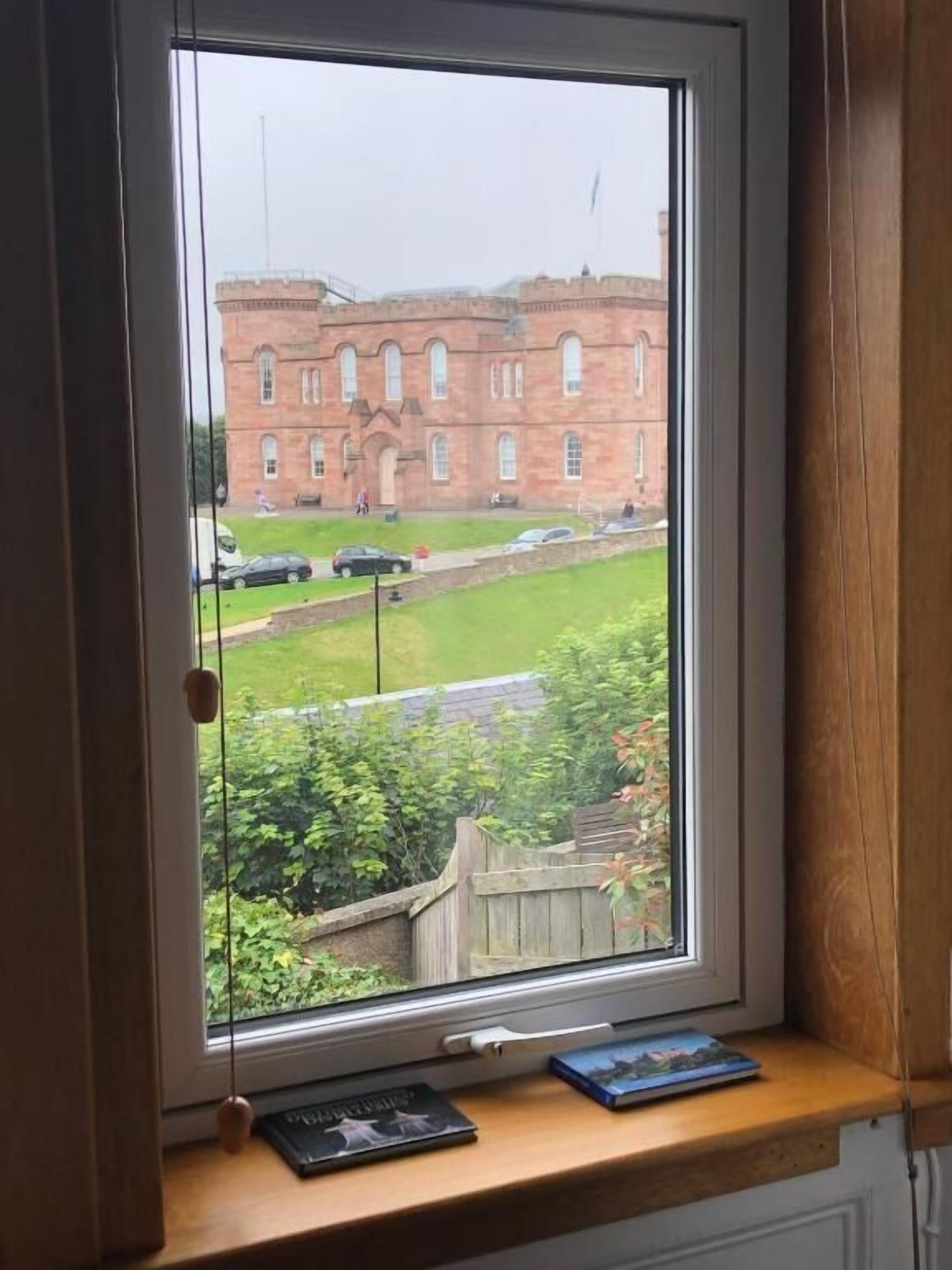 individually decorated, individually furnished, soundproofing, free wifi