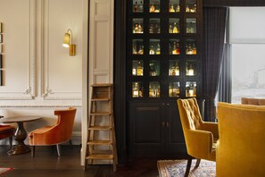 Bar (in der Unterkunft)