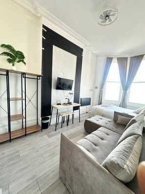 Wi-Fi gratuit, draps fournis