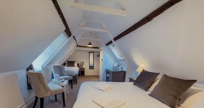 Newport Quay Bed and Breakfast