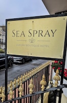 Señal para el Hotel Boutique de Lujo Sea Spray.