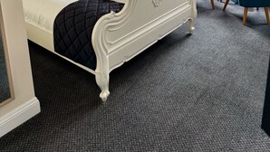 WiFi (free), bed sheets - Atlanta Guesthouse (Eastbourne)