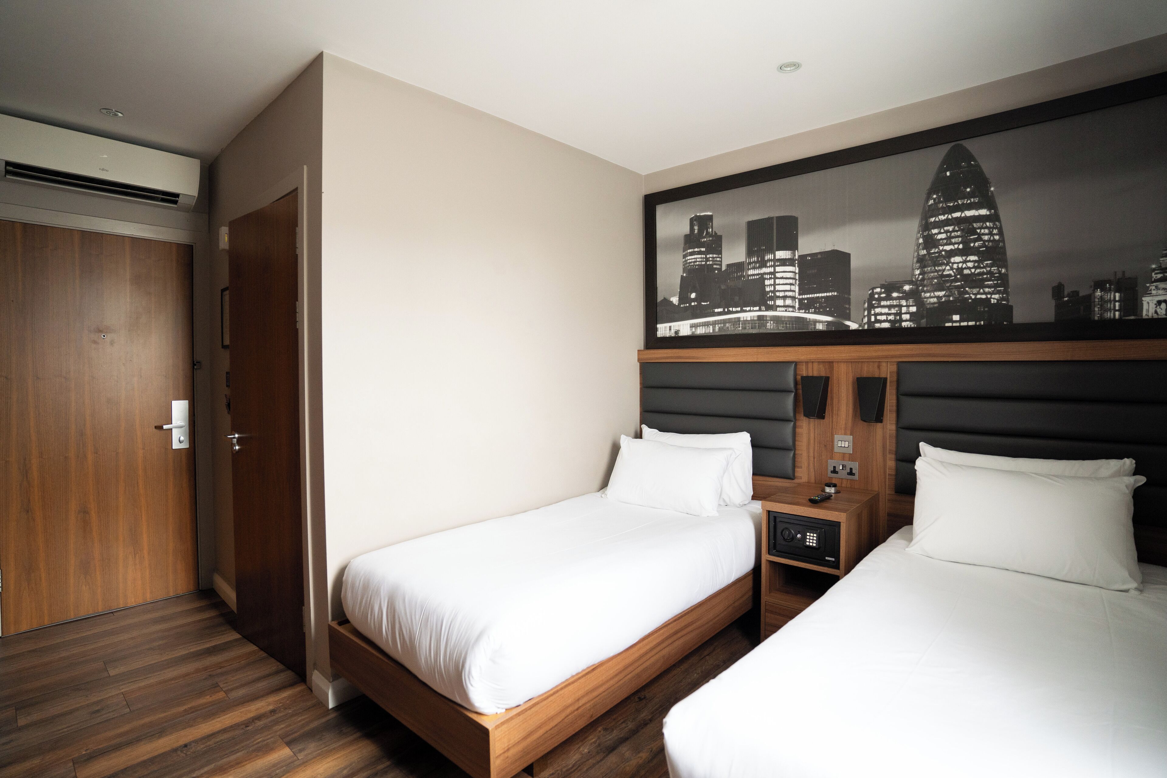 Deluxe Twin Room, Garden View (Folding Bed for Third Person) | Premium bedding, in-room safe, desk, soundproofing