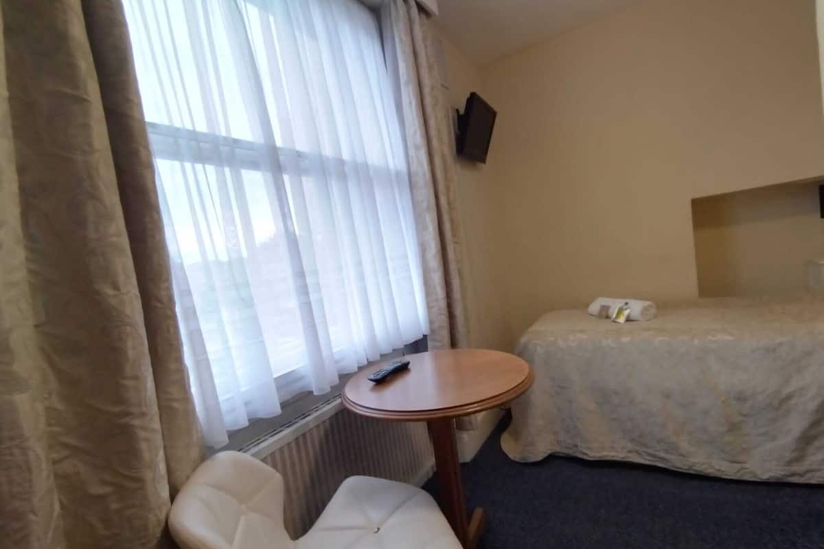 Tek Kişilik Oda, Banyolu/Duşlu