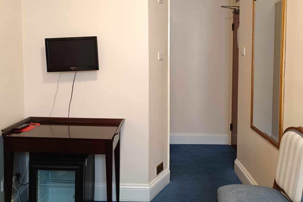 Standard İki Ayrı Yataklı Oda, Banyolu/Duşlu