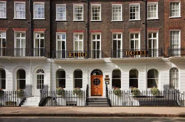 Façade de l’hébergement