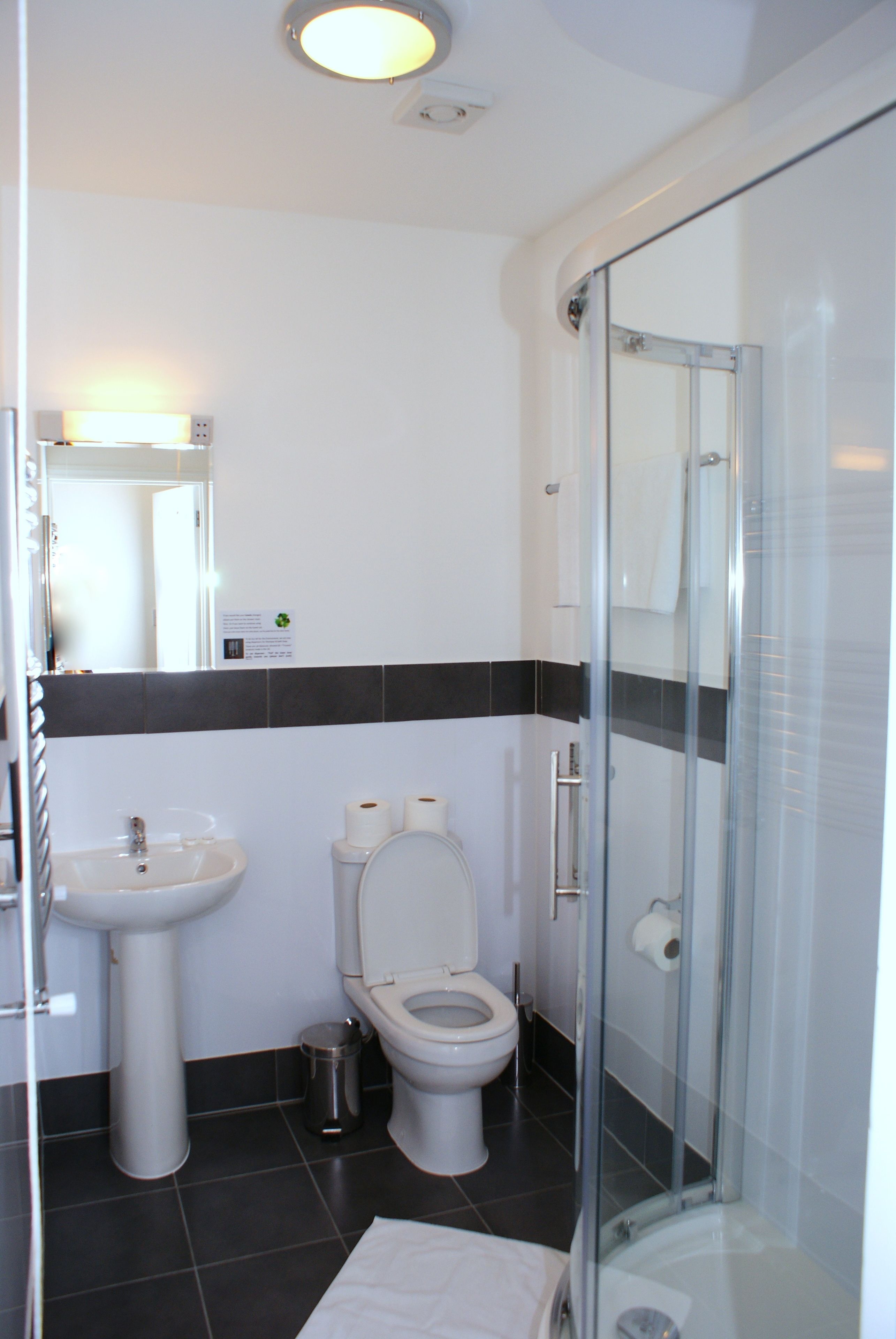 twin room, ensuite | bathroom shower