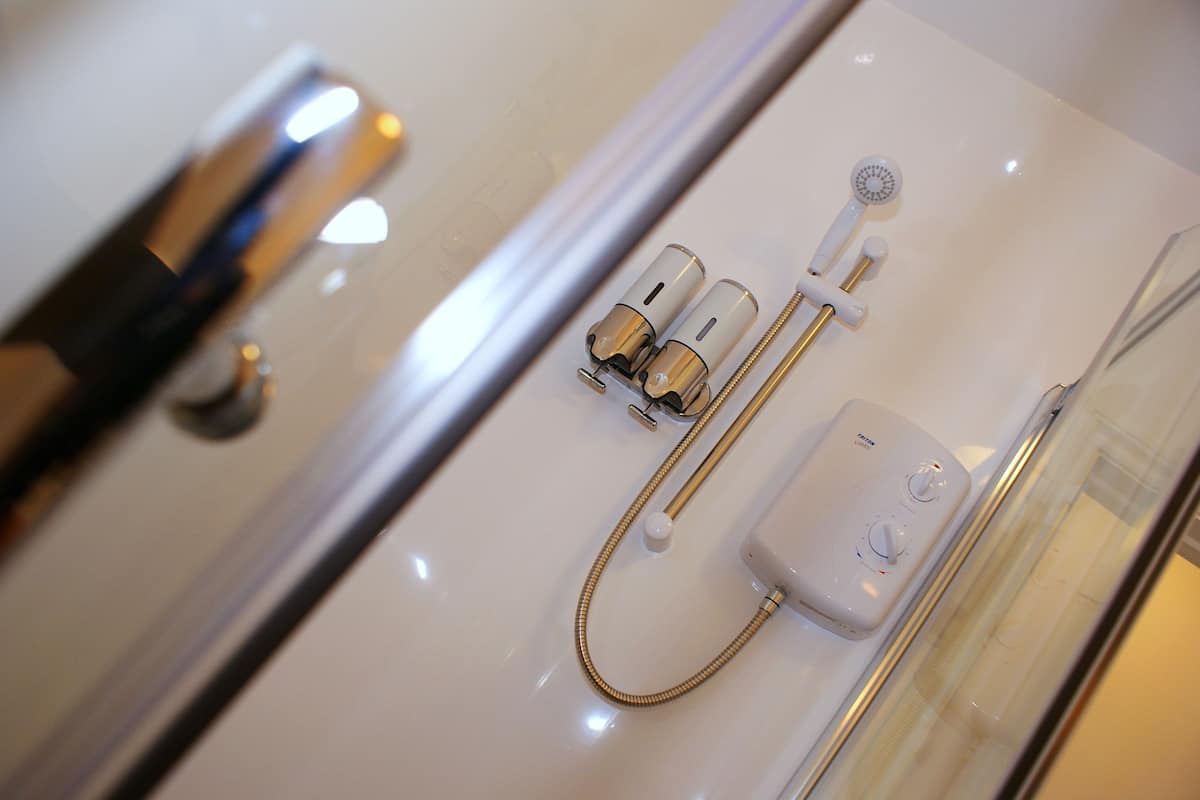 Single Room, Ensuite, 1 single bed | Badkamer met douche