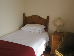 Triple Room, Ensuite (Cabin  (Double & Single )) - Langham Court (Shanklin)