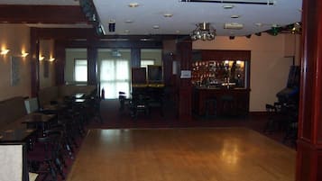 Bar (en el alojamiento)