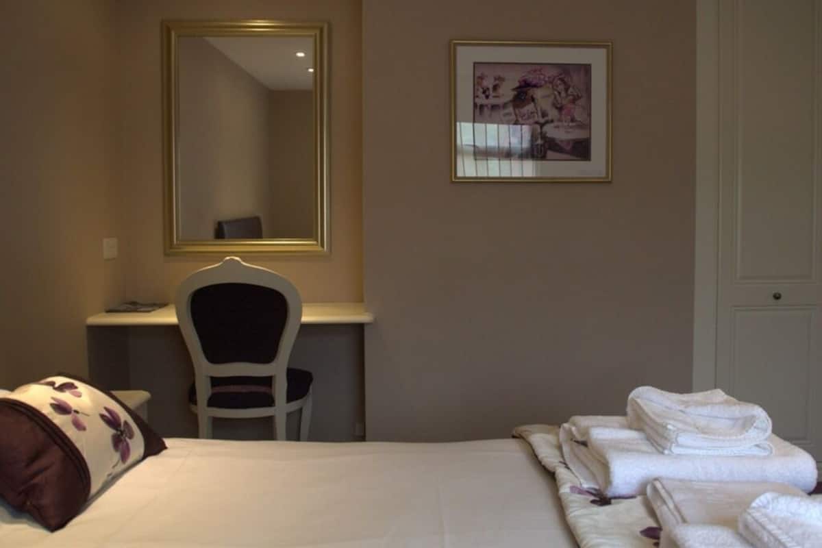 Triple Room, Ensuite