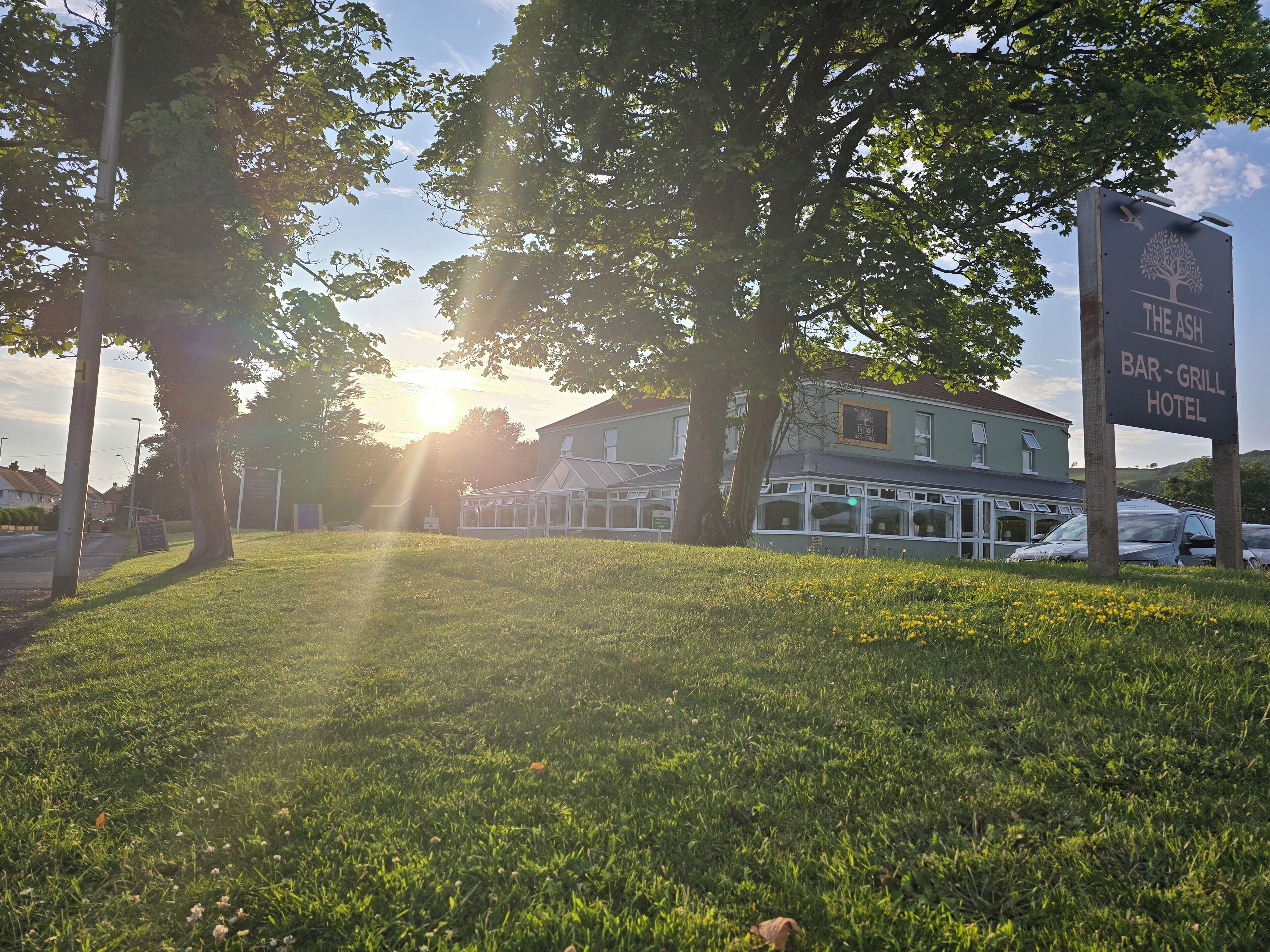 ด้านหน้าที่พัก