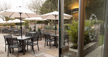 Rufford Arms Hotel