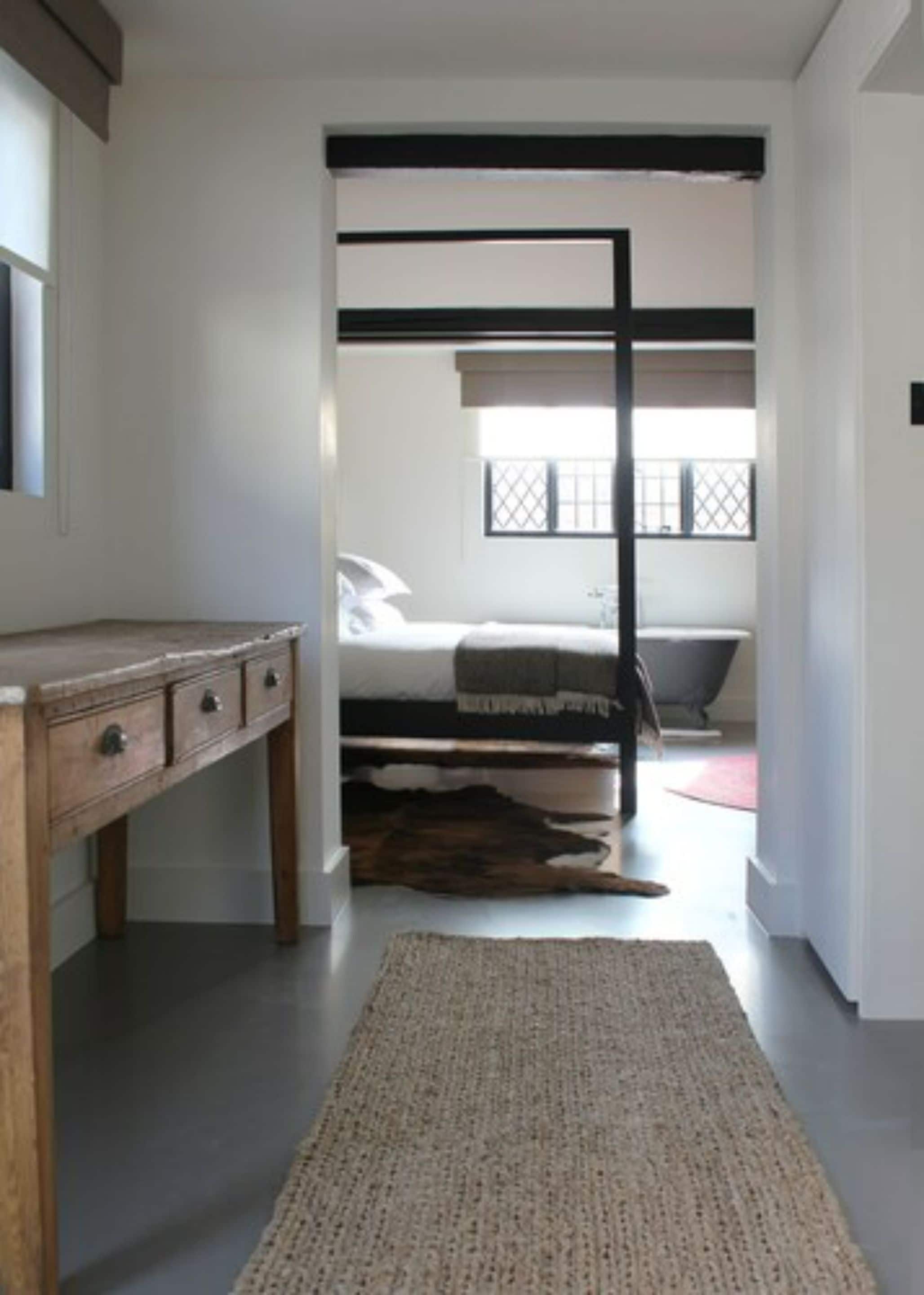 Courtyard Suite | Individually decorated, individually furnished, desk, laptop workspace