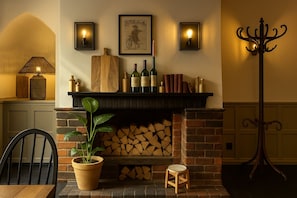 Al fresco dining, open selected days