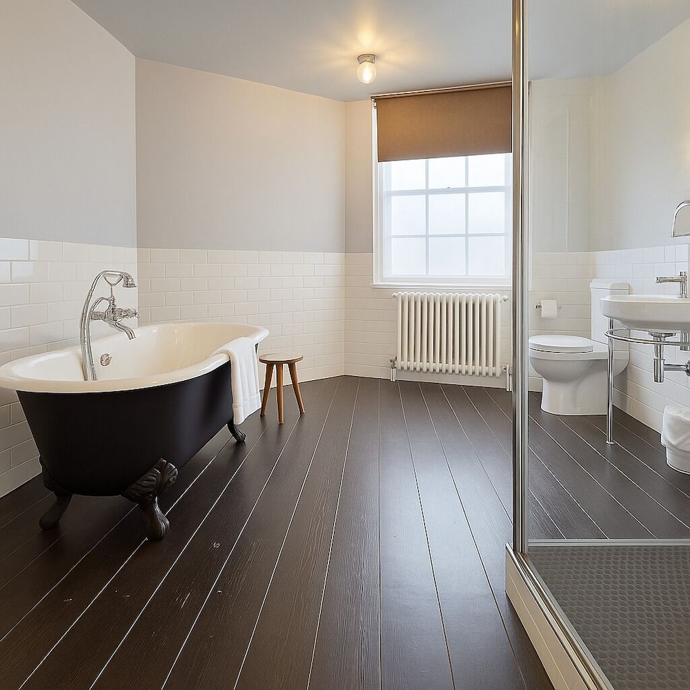 The Crown Inn, Old Amersham by null